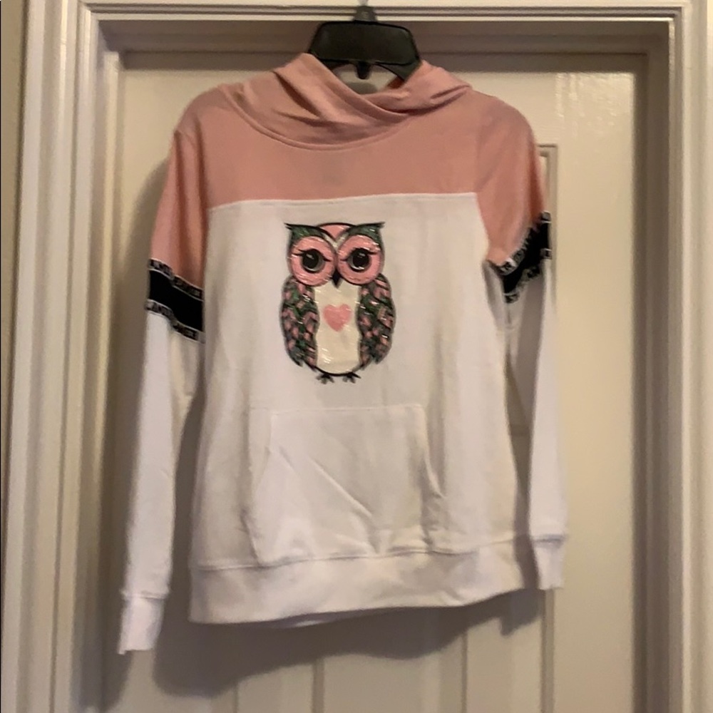 Girl’s Miss Chievous light sweatshirt, Size 14